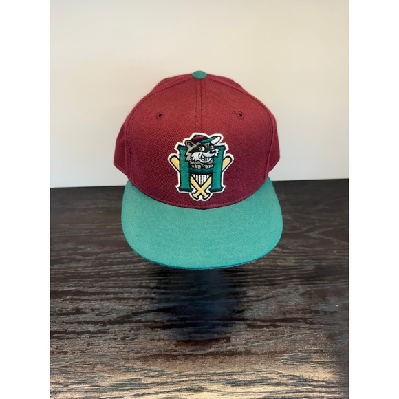 Vintage Hudson Valley Renegades MLB Hat Maroon Green 100% Wool Size 7 3/4 USA - Picture 2 of 11